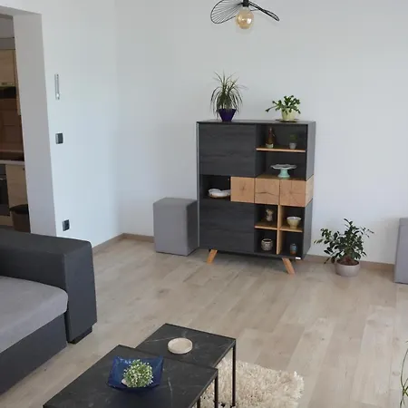 Sole Apartment Turanj Exterior photo