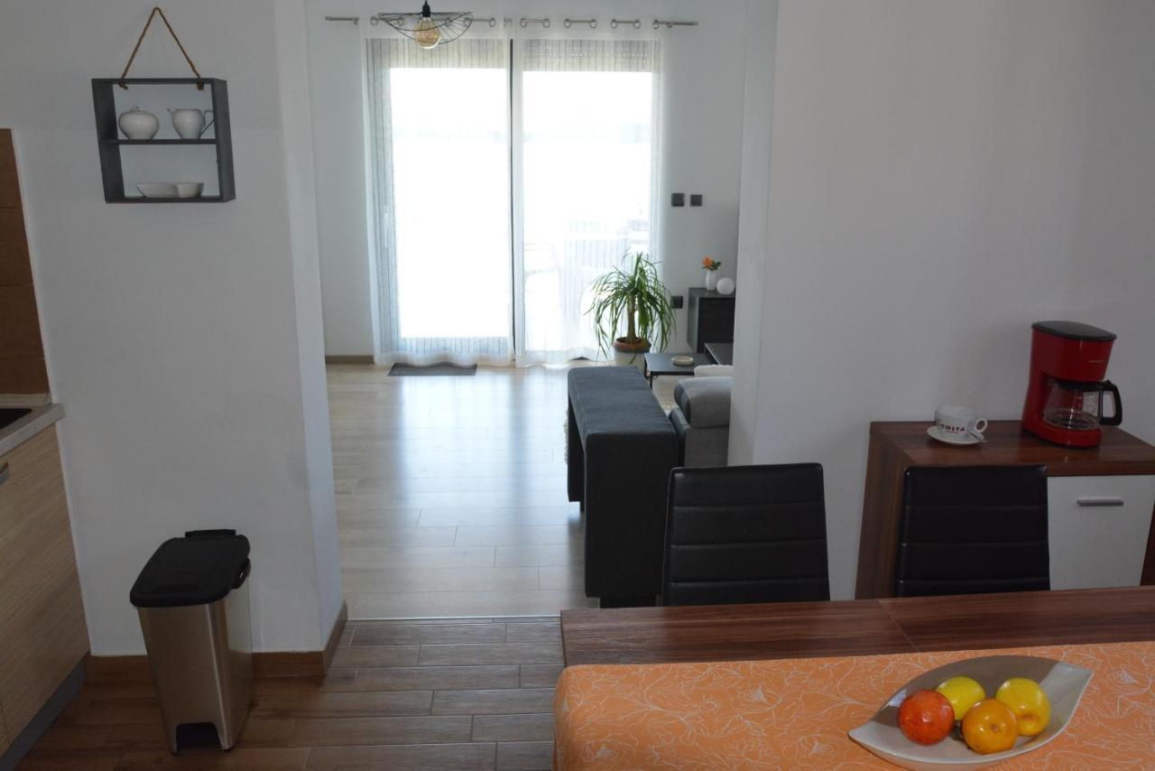 Sole Apartment *