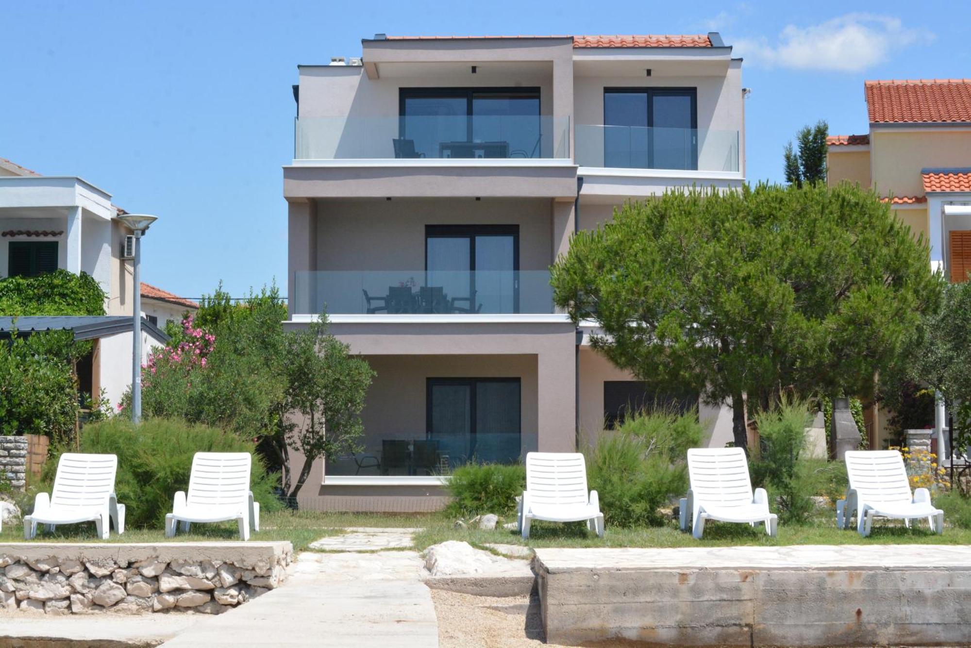 Sole Apartment Turanj