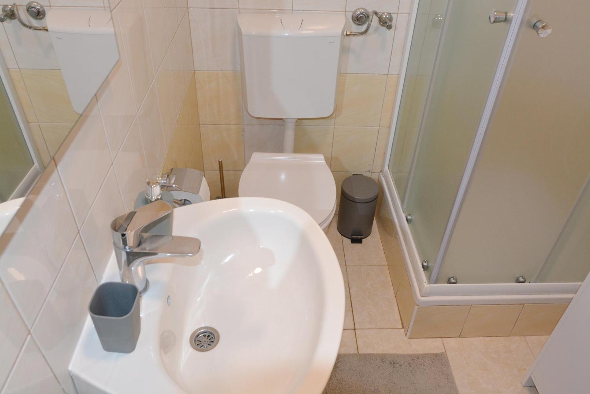 Sole Apartment *